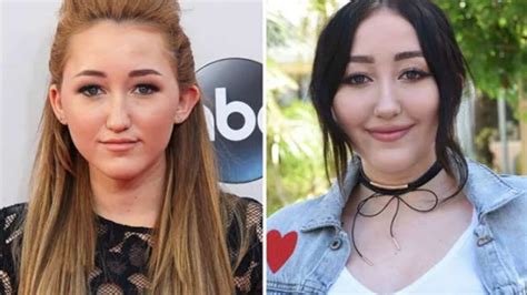 noah cyrus before after|Noah Cyrus Transformation: Photos of Singer Then。